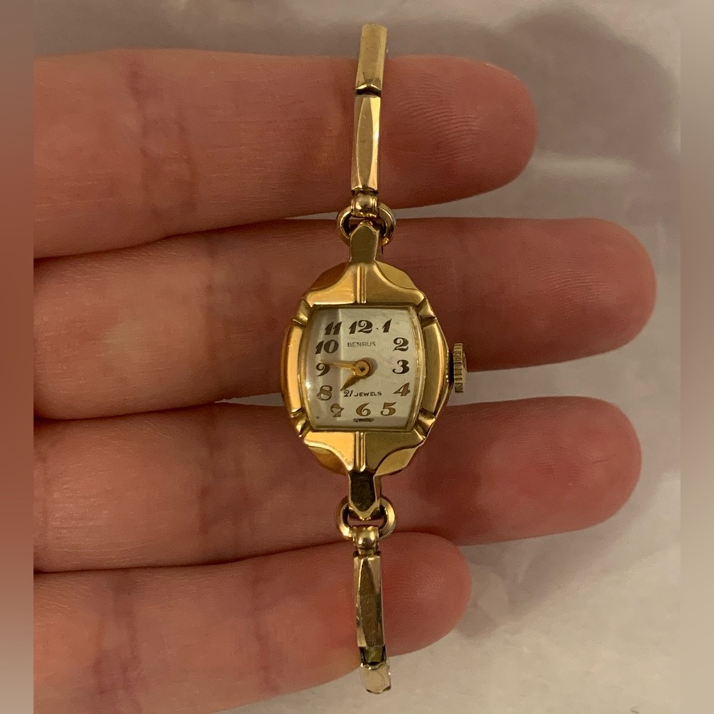 Vintage Benrus Gold Windup Watch